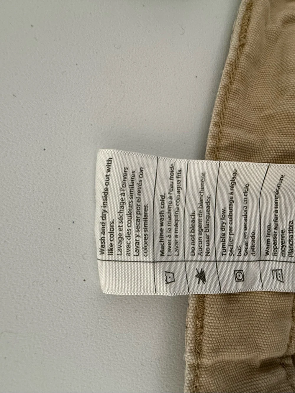 Carhartt Men's Relaxed Chinos in Khaki